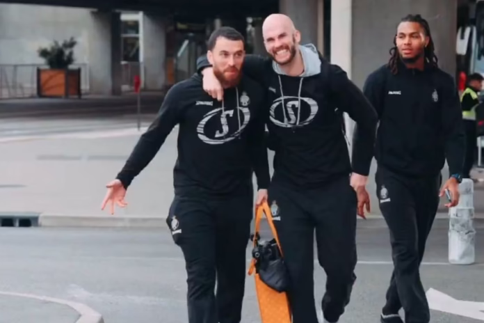 Νικ Καλάθης